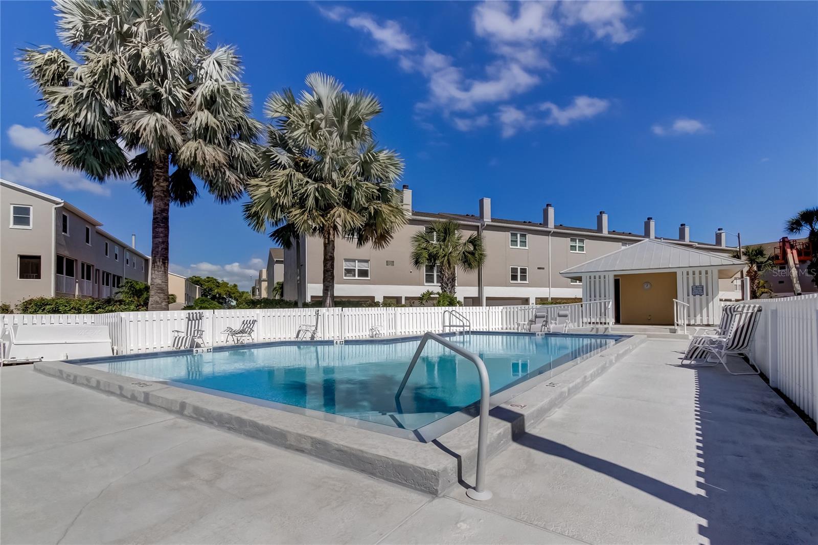 Image 32 of 37 For 1125 Pinellas Bayway S 304