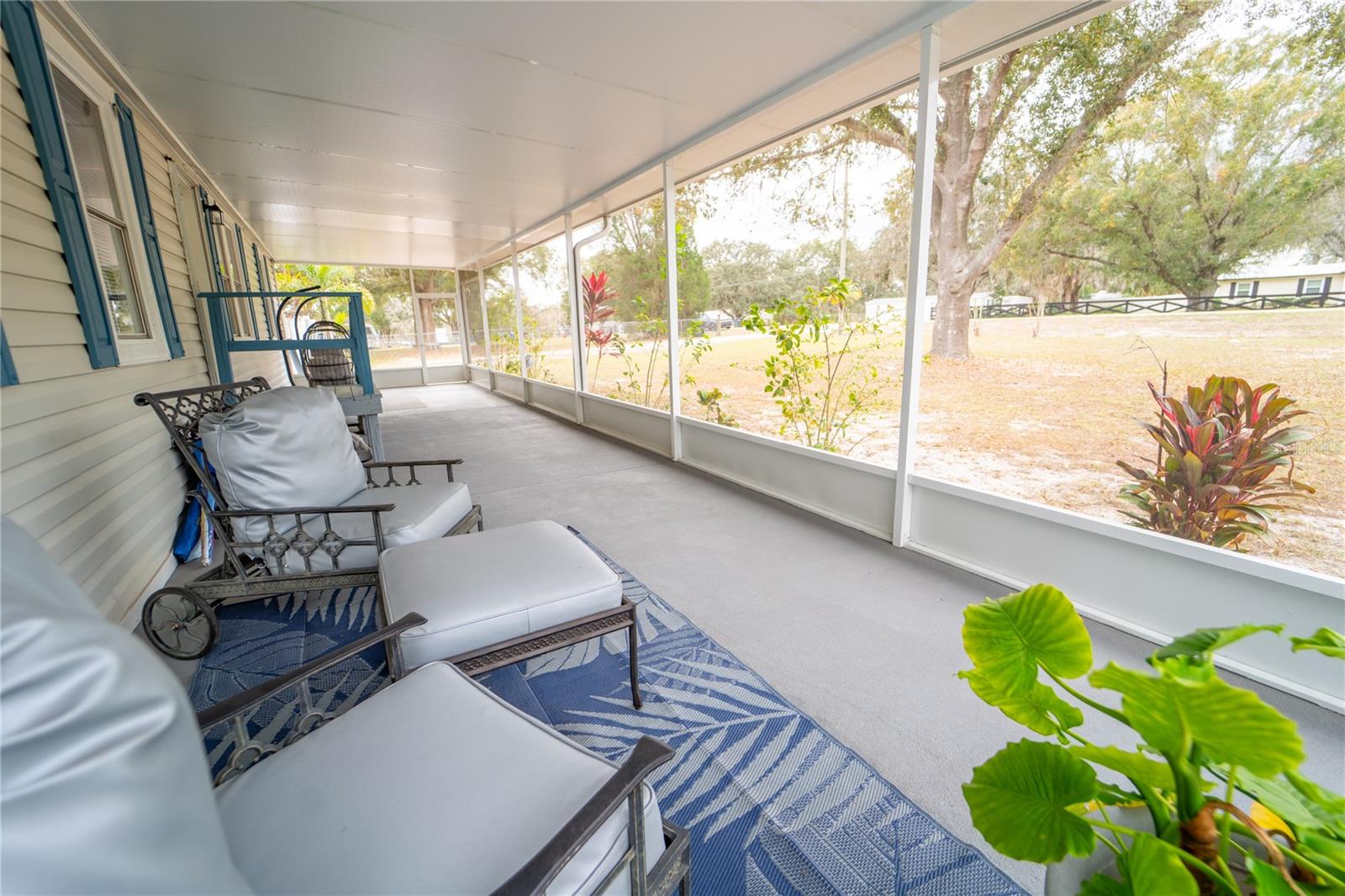 Image 11 of 68 For 4405 Loma Vista Drive