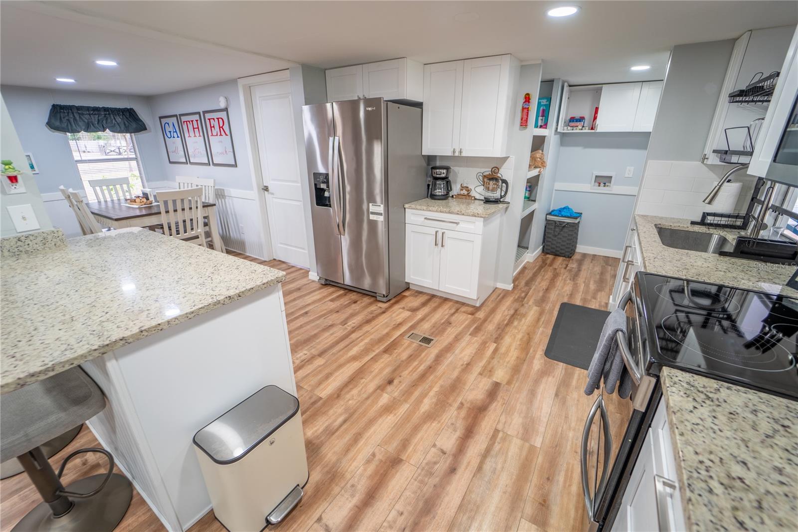 Image 22 of 68 For 4405 Loma Vista Drive