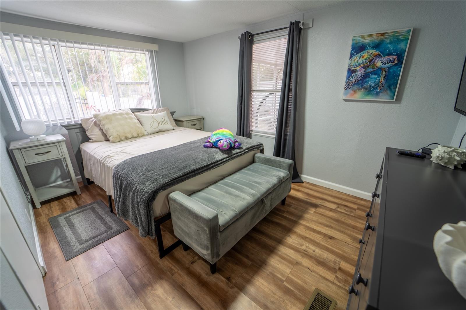 Image 26 of 68 For 4405 Loma Vista Drive