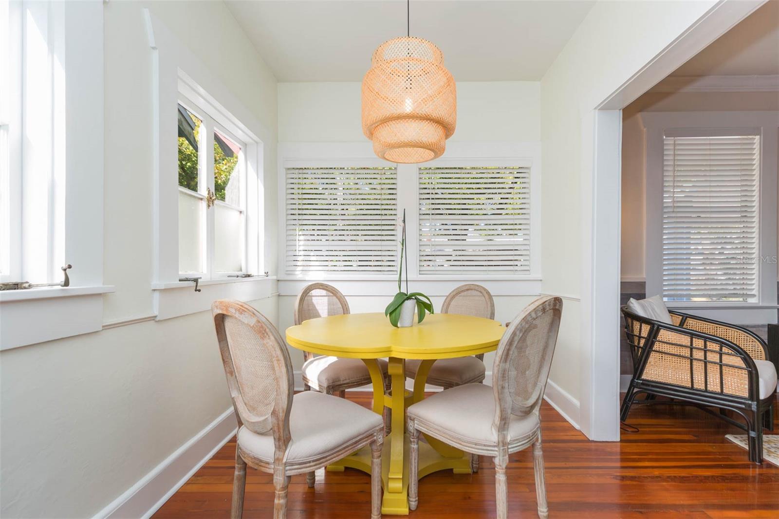 Image 6 of 32 For 917 Broad Street