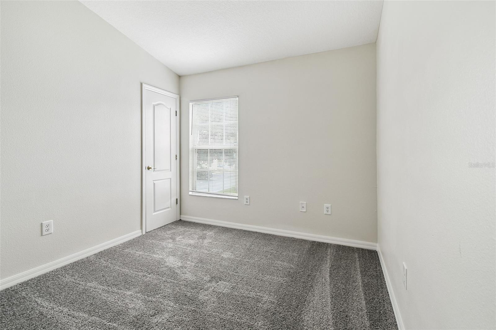 Image 23 of 44 For 6723 Lake Camden Way