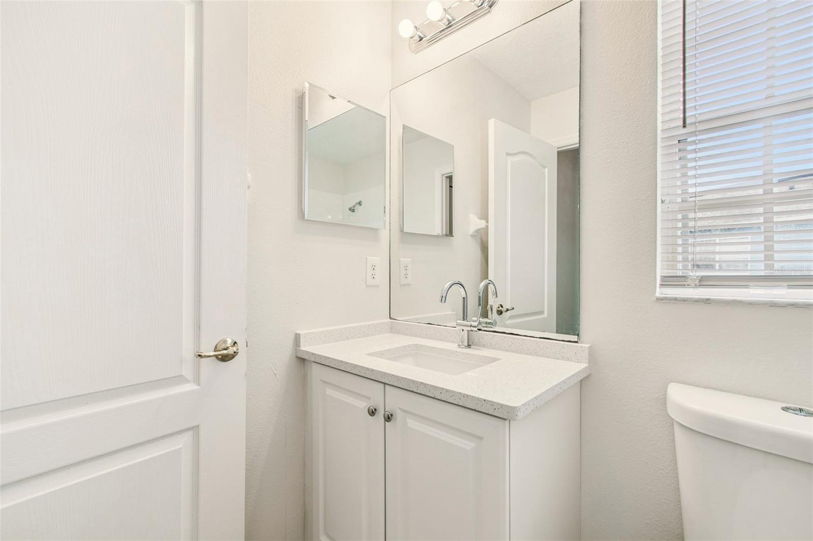 Image 26 of 44 For 6723 Lake Camden Way