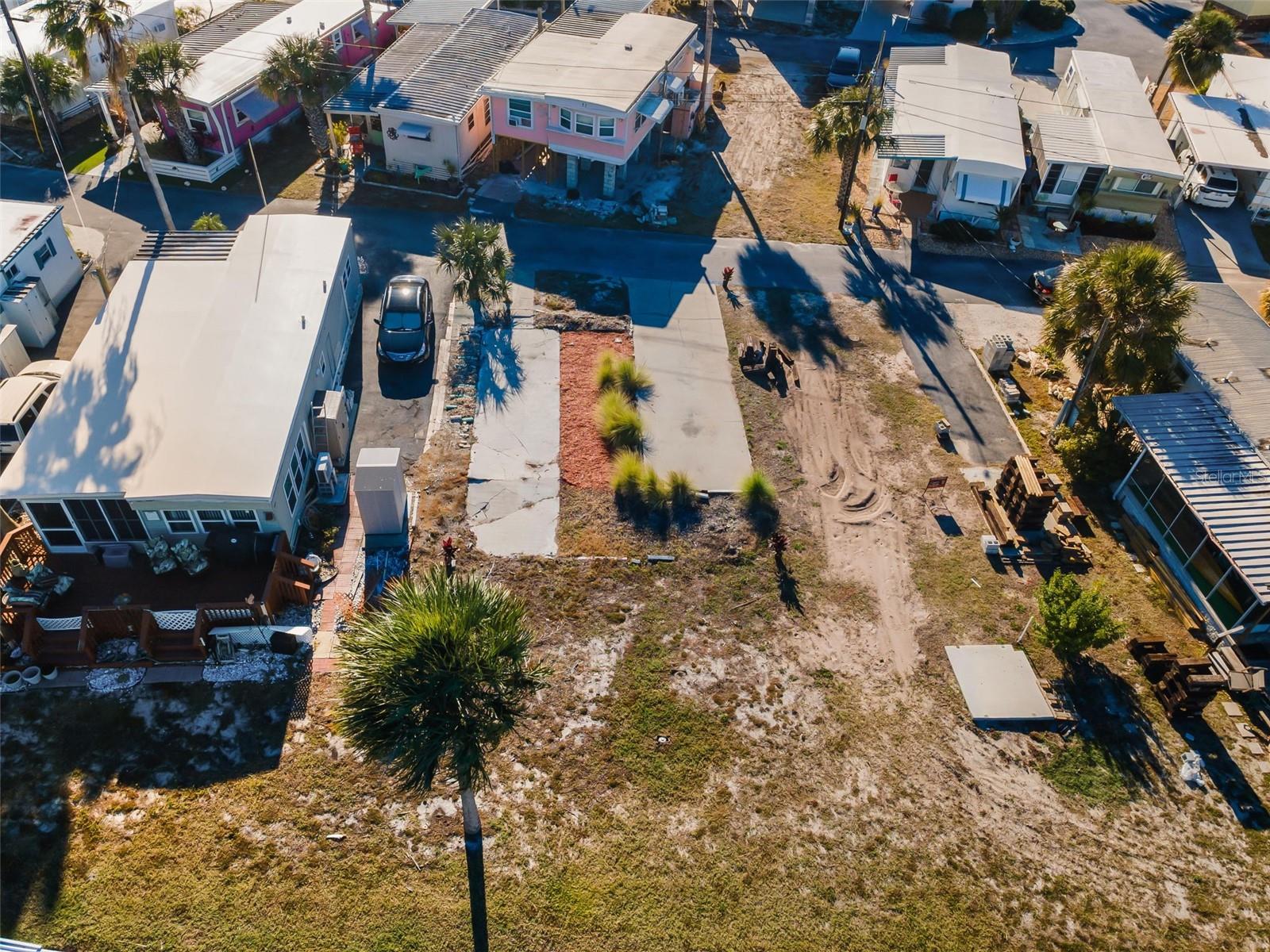 Listing photo id 14 for 800 Chesapeake Drive 12