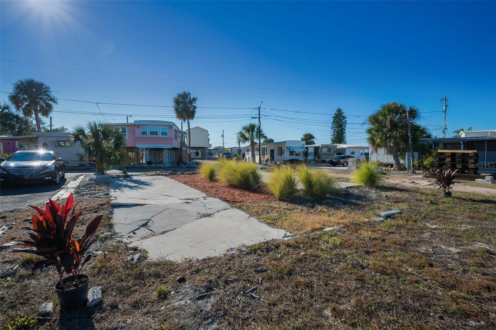 Listing photo id 34 for 800 Chesapeake Drive 12