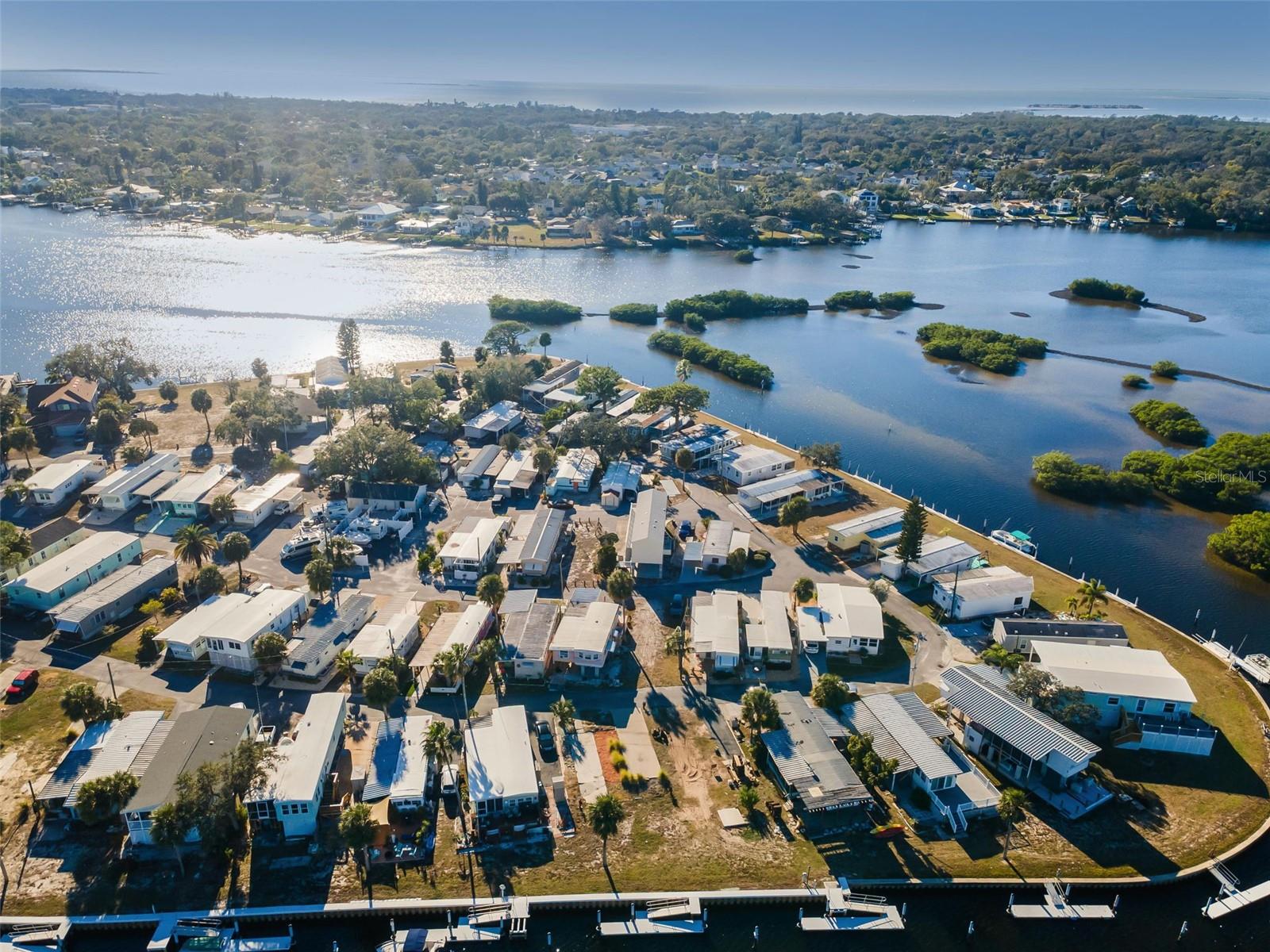 Listing photo id 42 for 800 Chesapeake Drive 12