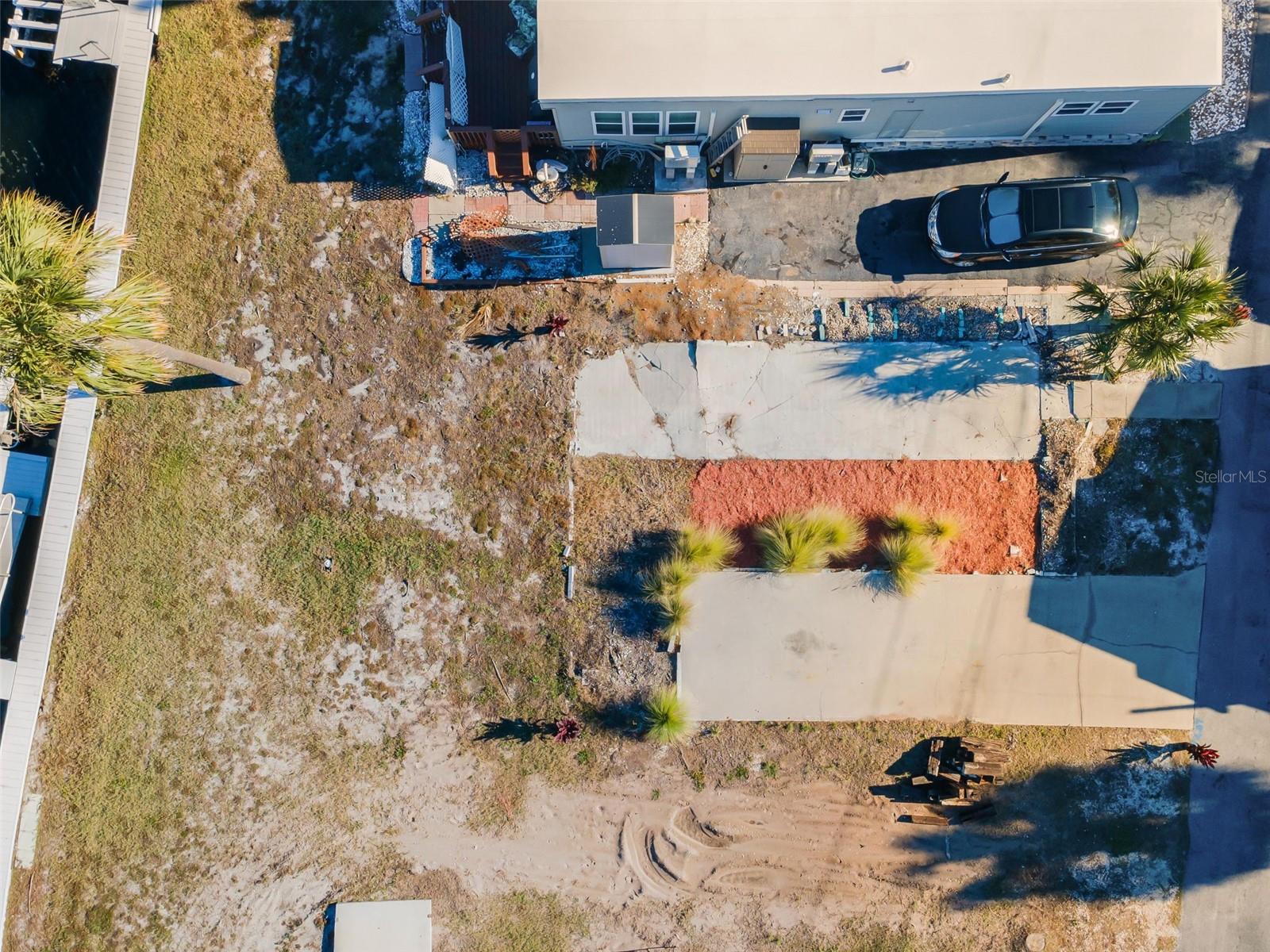 Listing photo id 54 for 800 Chesapeake Drive 12