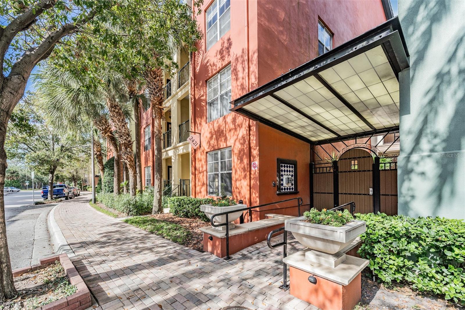 Details for 2410 Azeele Street 220, TAMPA, FL 33609