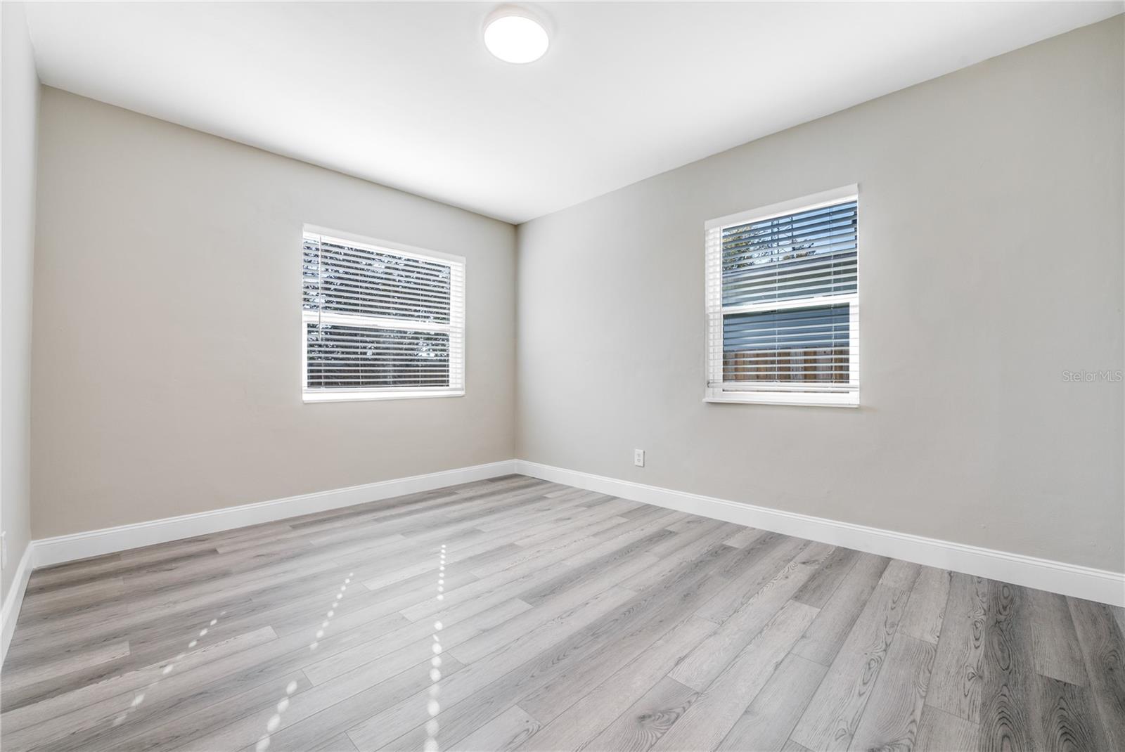 Image 15 of 24 For 4626 24th Avenue N