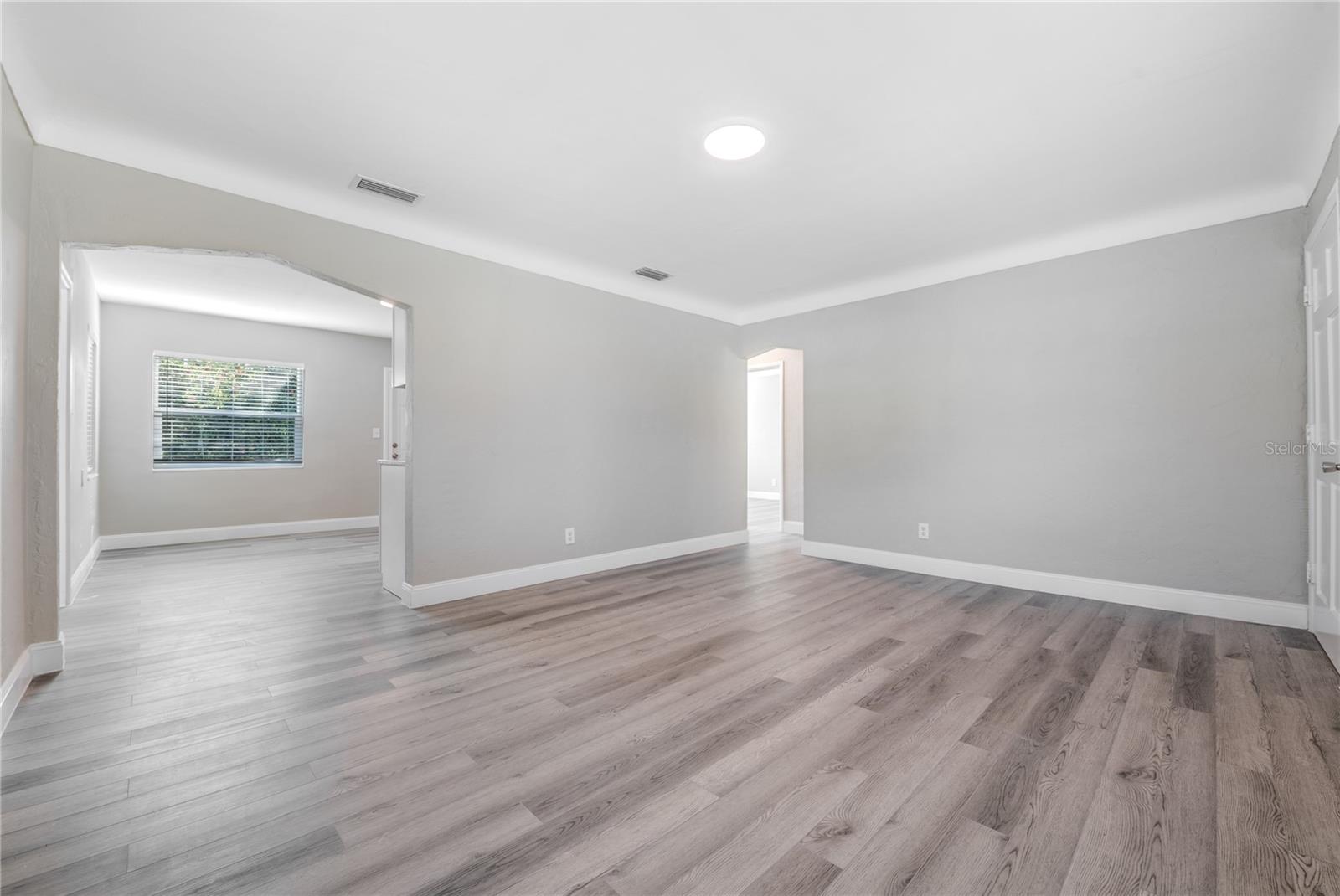 Image 5 of 24 For 4626 24th Avenue N