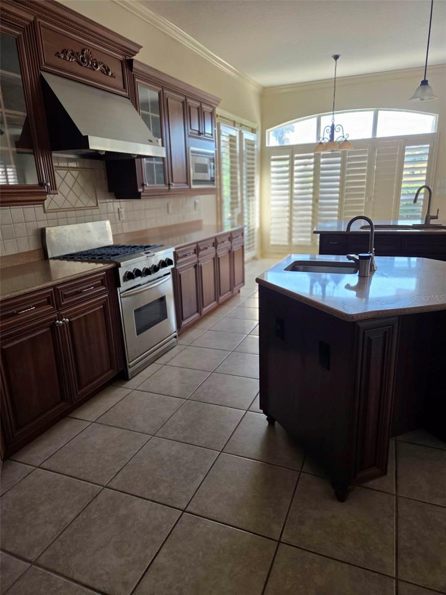 Listing photo id 3 for Address Not Provided