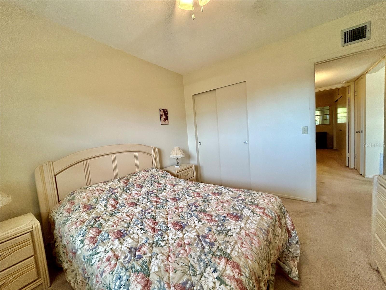 Image 24 of 46 For 2464 Australia Way E 78