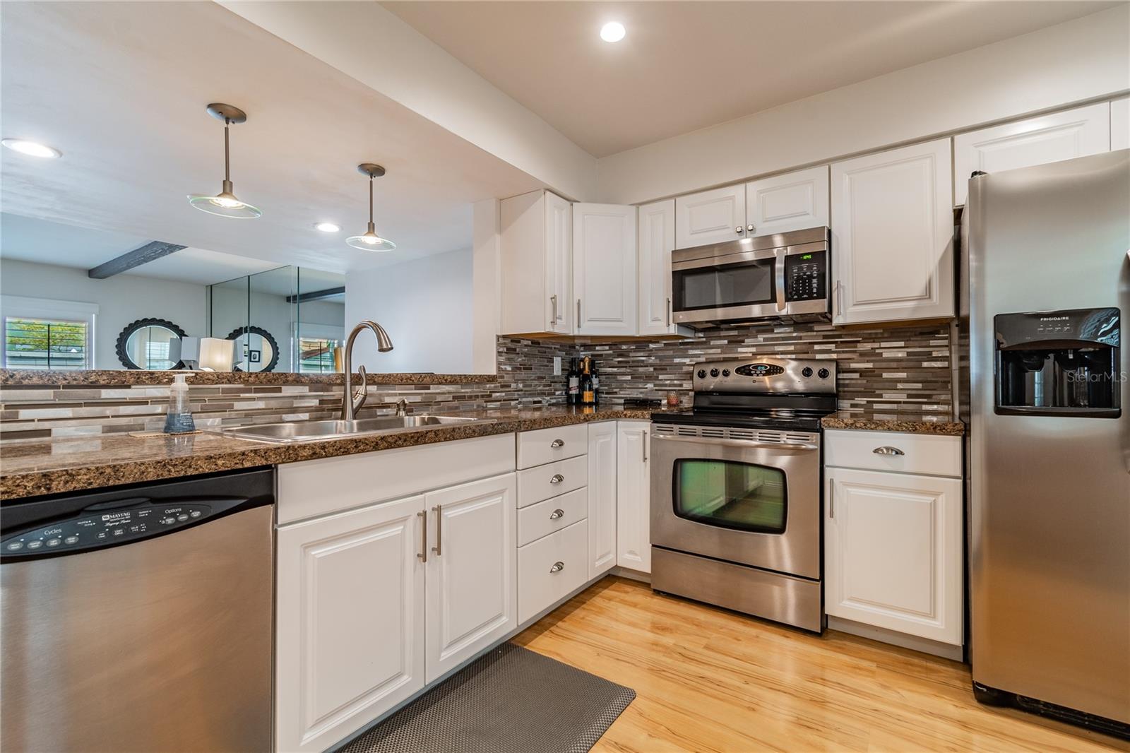 Image 9 of 28 For 2523 Tennessee Avenue