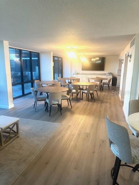 Listing photo id 16 for 17580 Gulf Boulevard 403