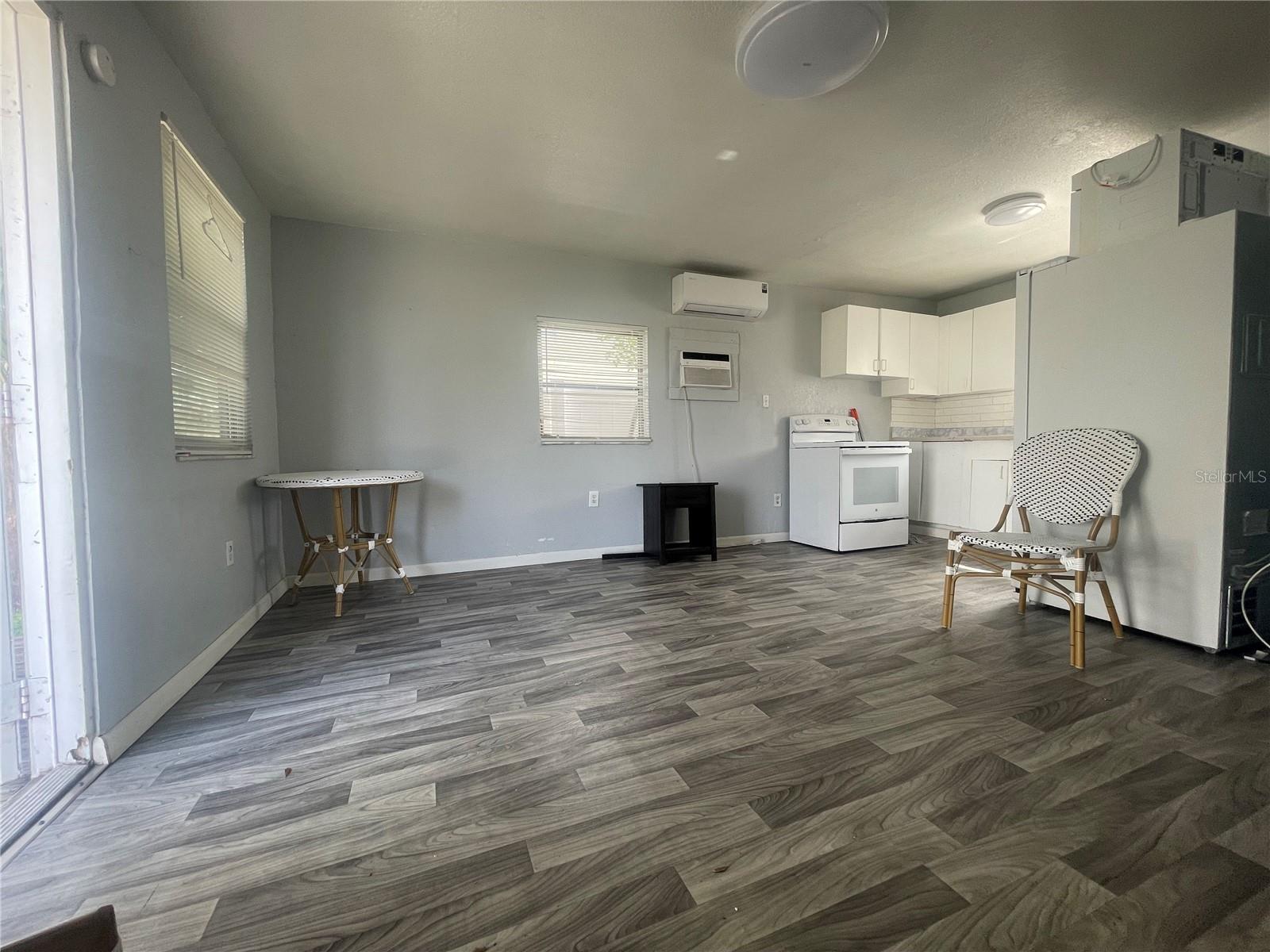 Image 7 of 10 For 5475 42nd Street N 5