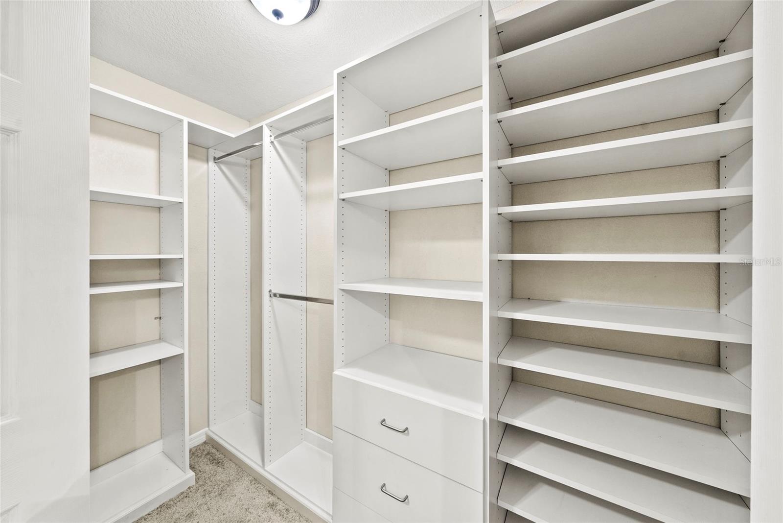 Image 19 of 35 For 6601 Elizabeth Street