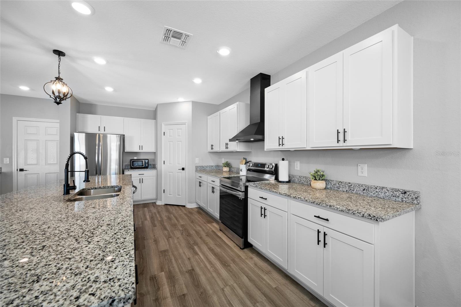 Image 11 of 67 For 12331 Terrace Bluff