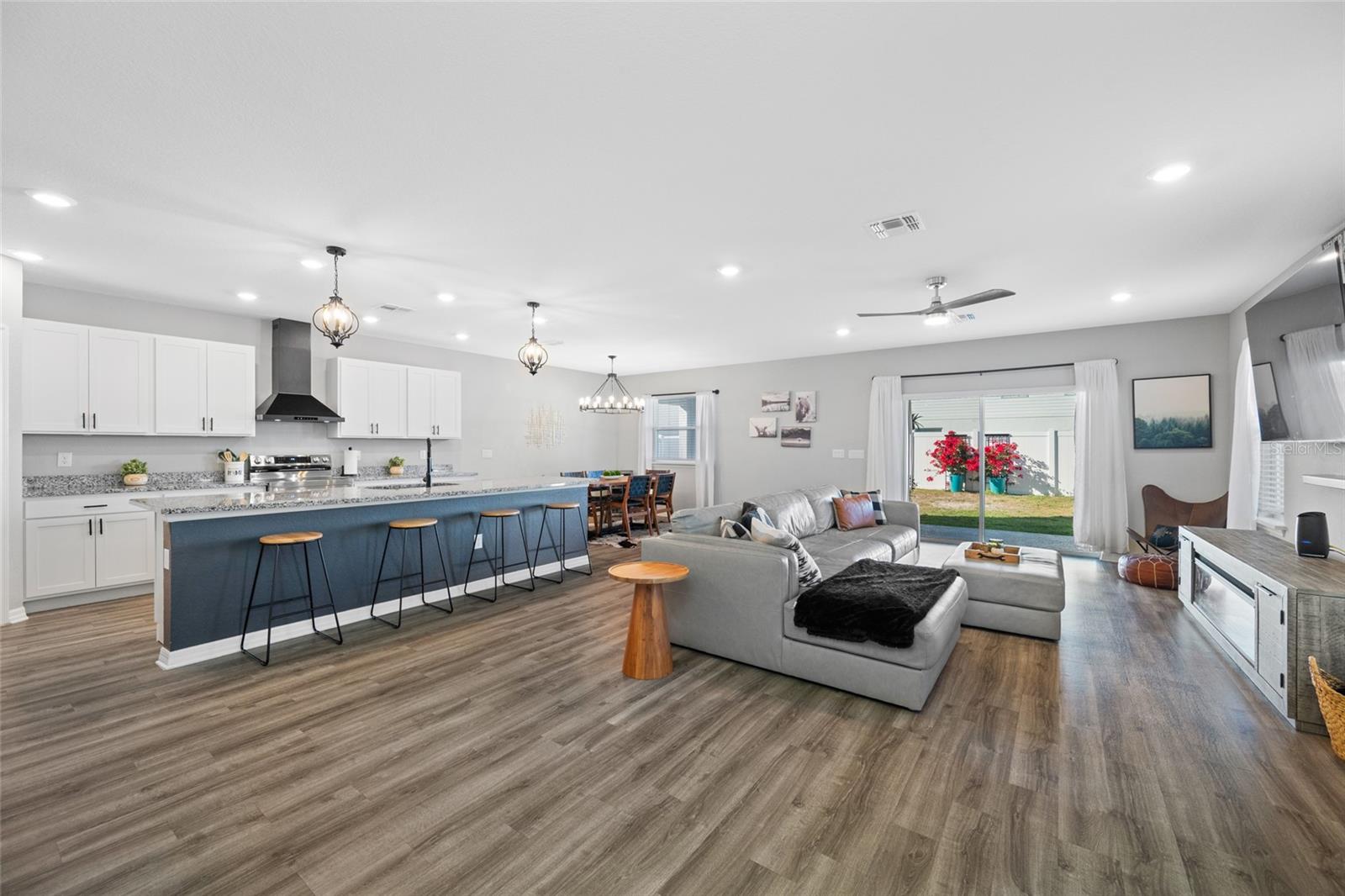 Image 4 of 67 For 12331 Terrace Bluff