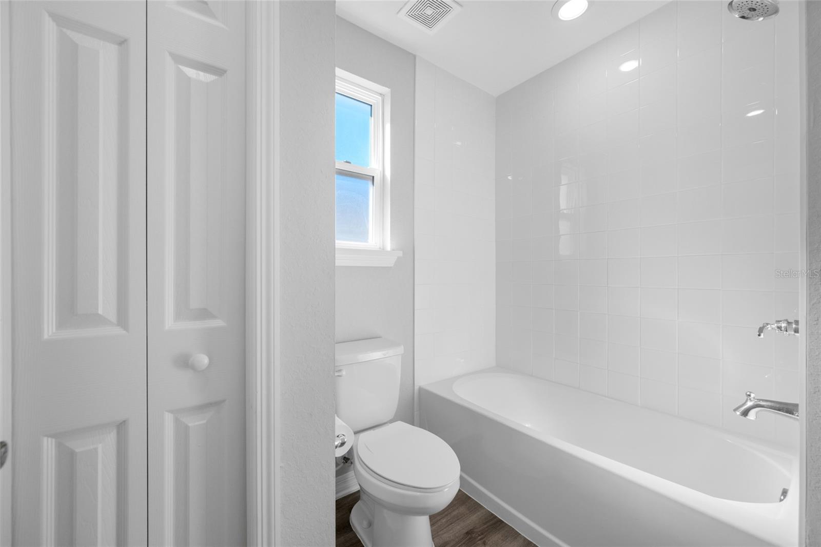 Image 40 of 67 For 12331 Terrace Bluff