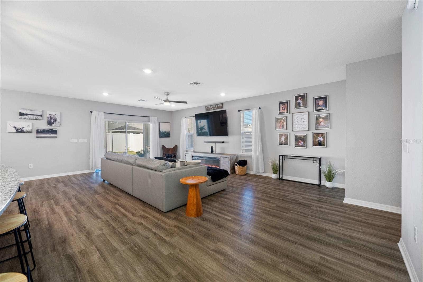 Image 8 of 67 For 12331 Terrace Bluff