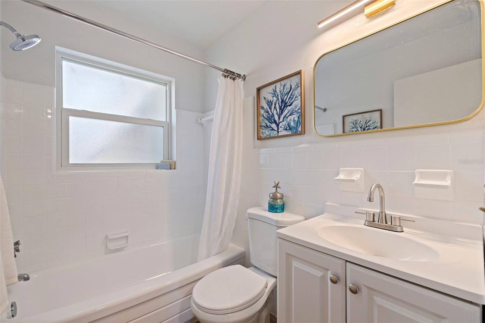 Image 24 of 32 For 4500 16th Avenue N