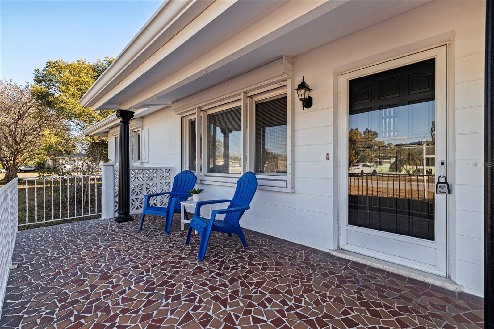 Image 4 of 32 For 4500 16th Avenue N