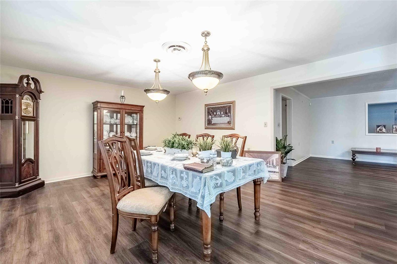 Image 22 of 60 For 2065 Flamingo Drive