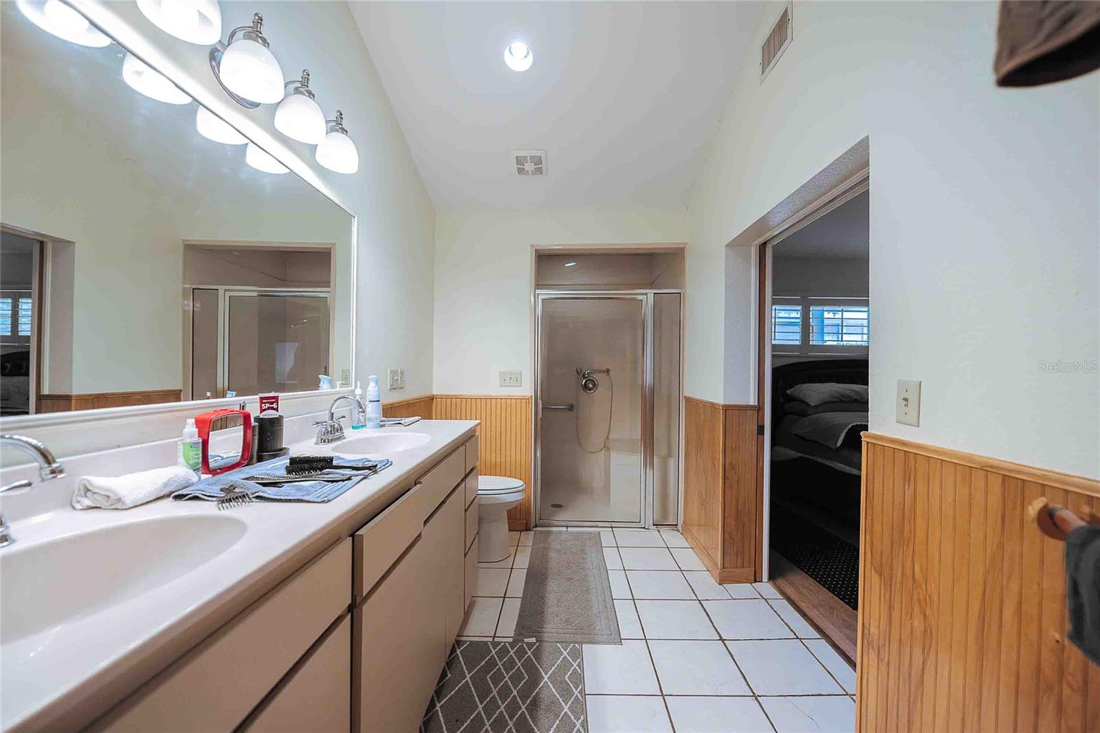 Image 29 of 60 For 2065 Flamingo Drive