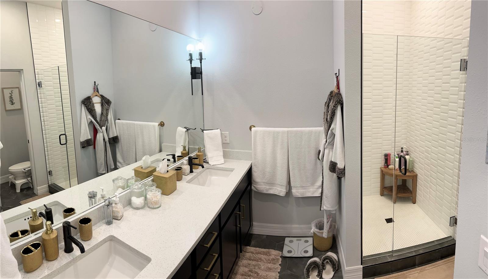 Image 14 of 29 For 3421 Horatio Street 110