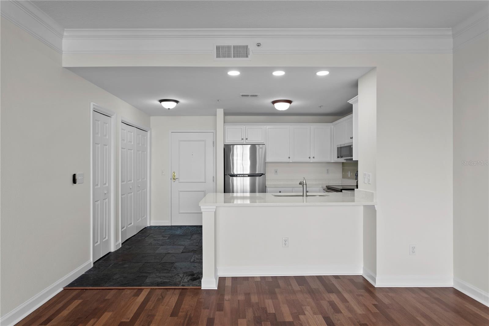 Image 17 of 51 For 345 Bayshore Boulevard 1512