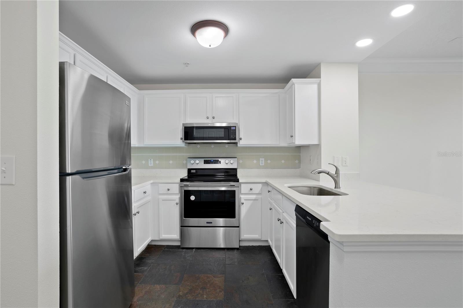 Image 20 of 51 For 345 Bayshore Boulevard 1512