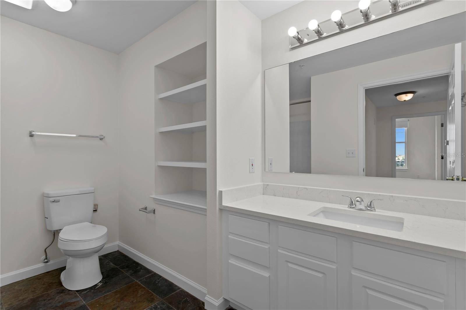 Image 28 of 51 For 345 Bayshore Boulevard 1512