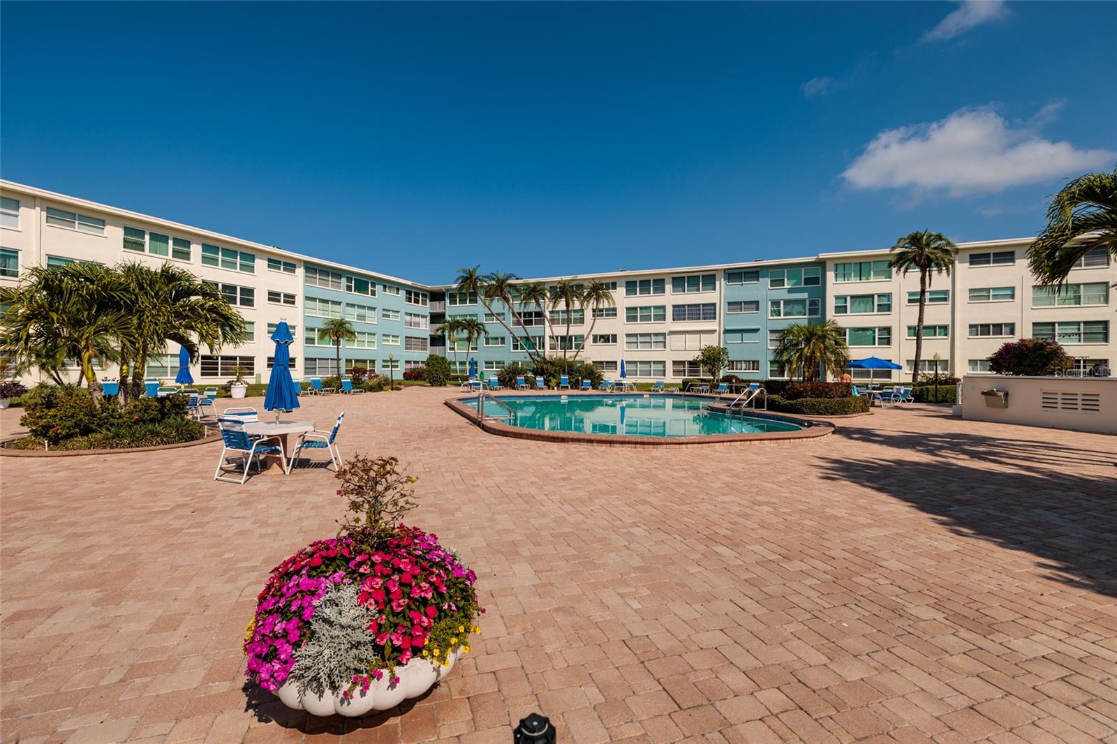 Image 41 of 51 For 6000 2nd Street E 6