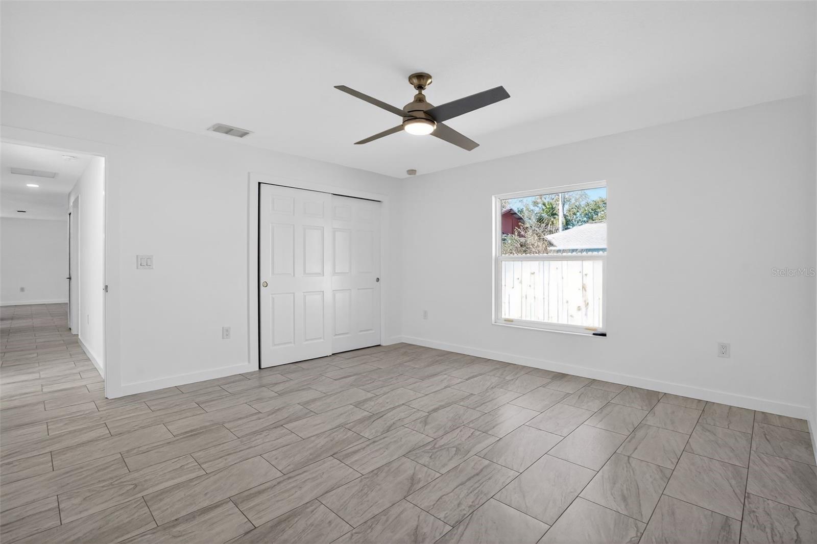 Image 5 of 9 For 2324 5th Avenue Drive E