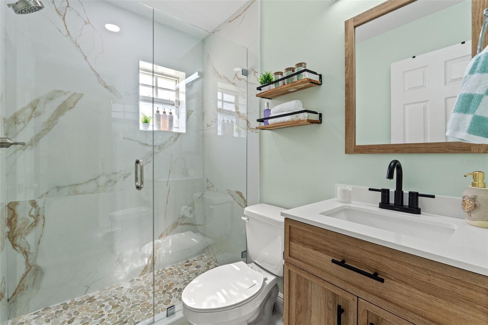 Image 11 of 23 For 439 Boyer Street