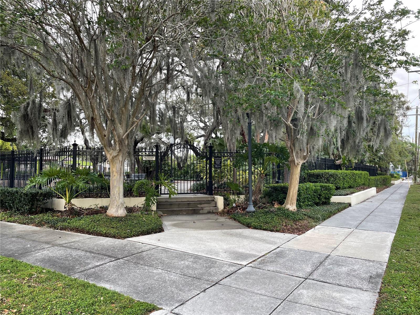 Image 29 of 52 For 1806 Morrison Avenue 3