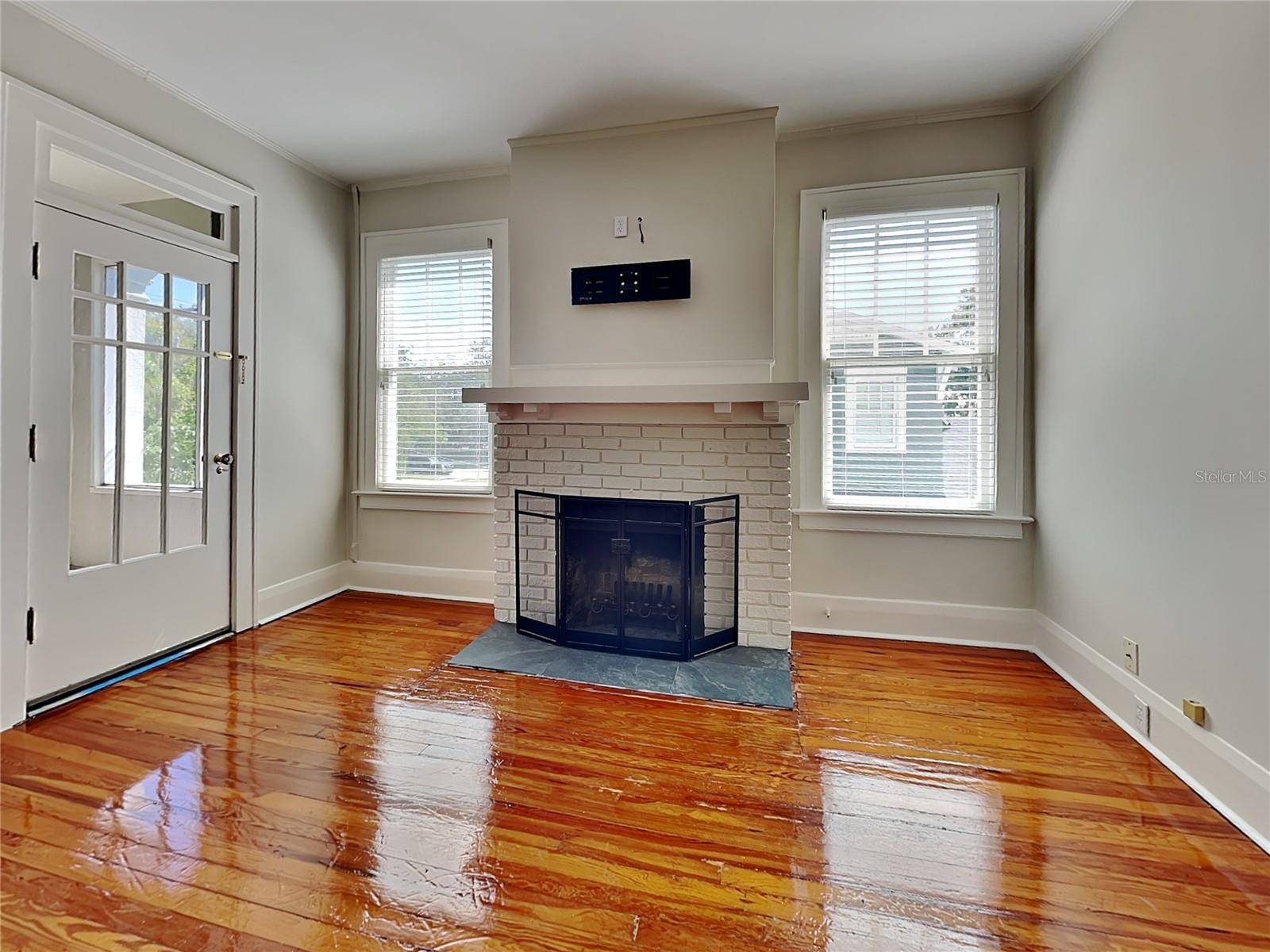 Image 3 of 52 For 1806 Morrison Avenue 3