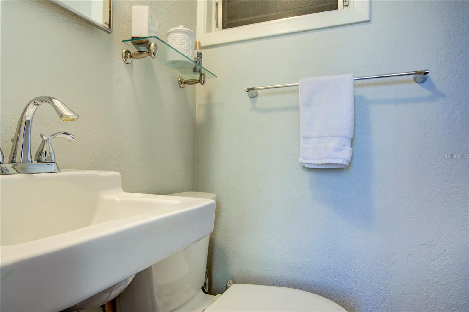 Image 40 of 80 For 130 4th Avenue N 610