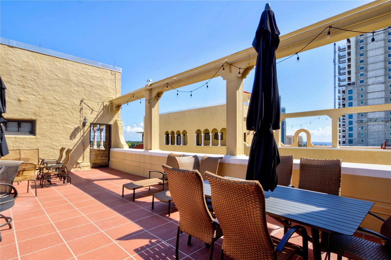 Image 57 of 80 For 130 4th Avenue N 610