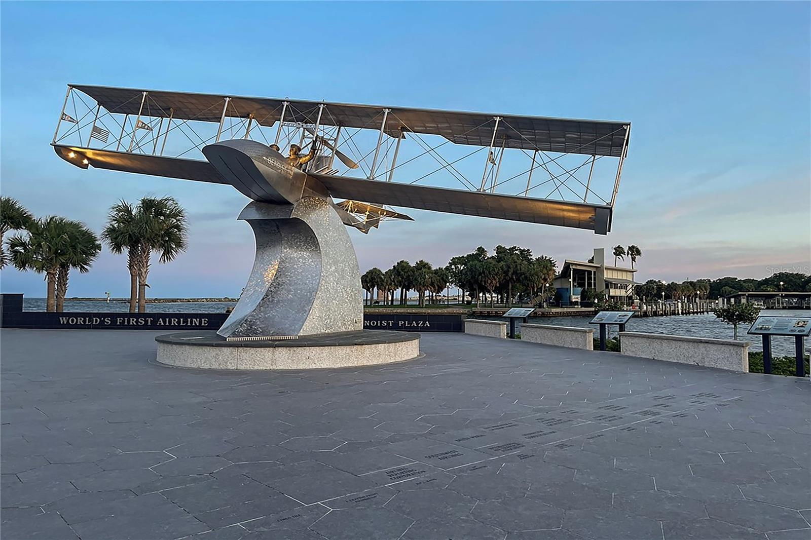 Image 65 of 80 For 130 4th Avenue N 610