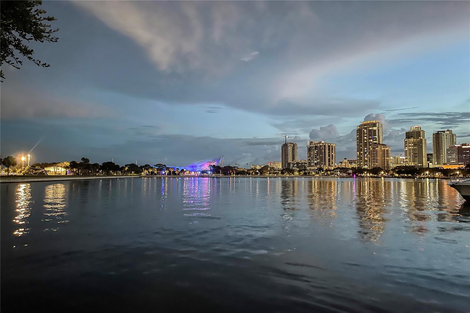 Image 69 of 80 For 130 4th Avenue N 610