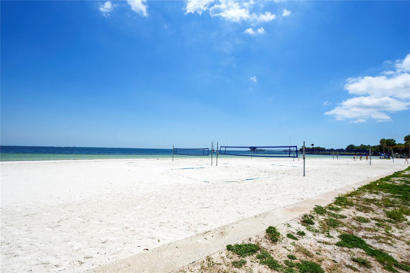 Image 71 of 80 For 130 4th Avenue N 610