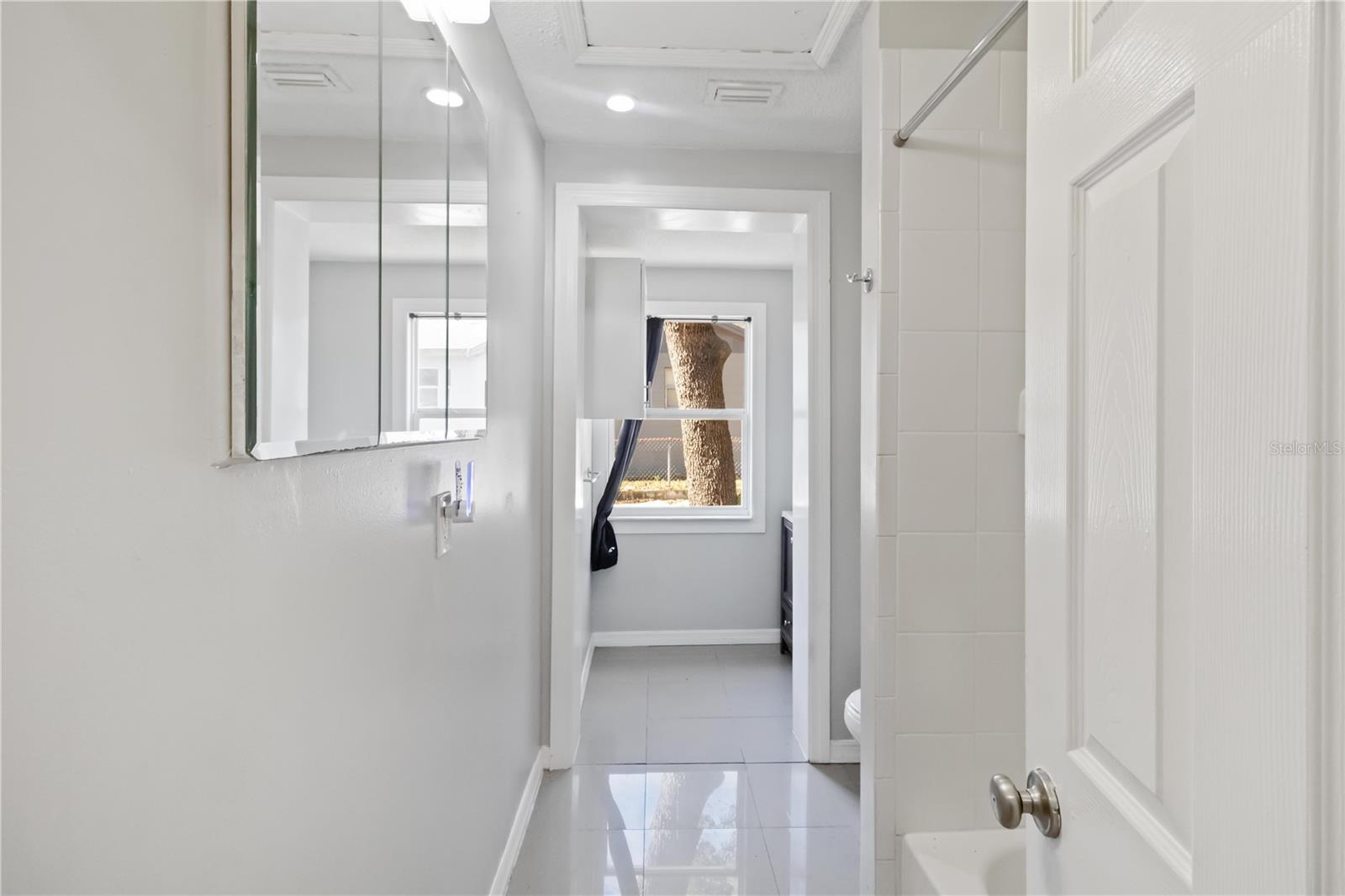 Image 19 of 50 For 4126 Temple Heights Road