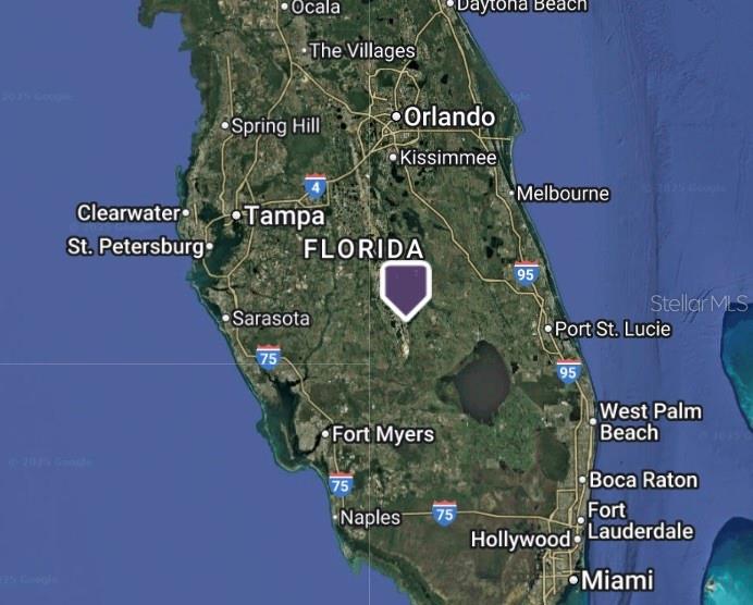 Image 3 of 5 For 8 Stone Way 