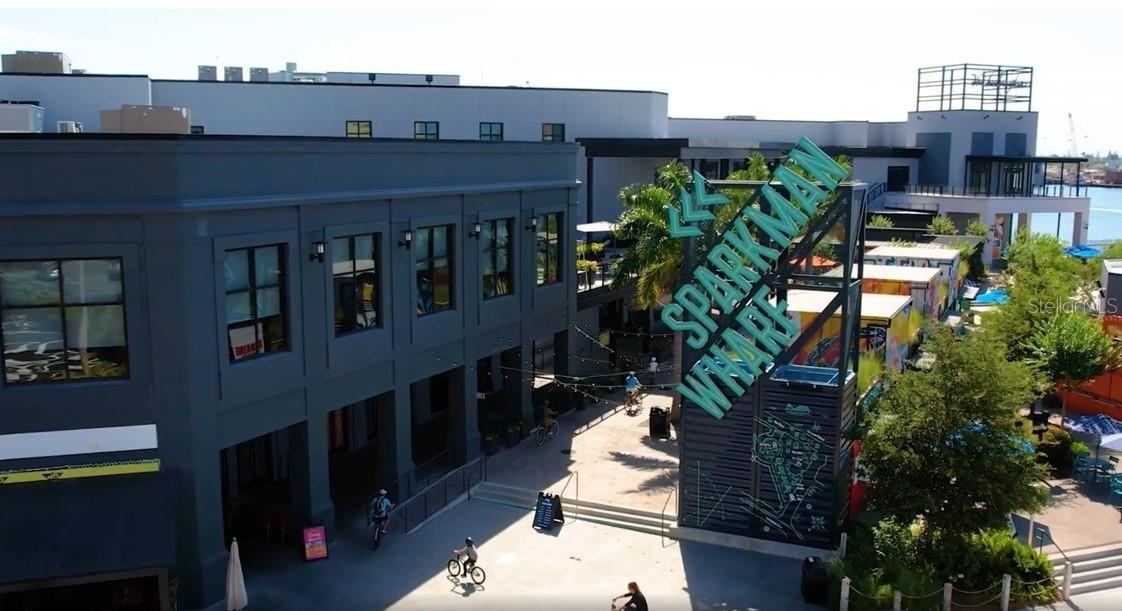 Image 35 of 60 For 903 Bruce Street