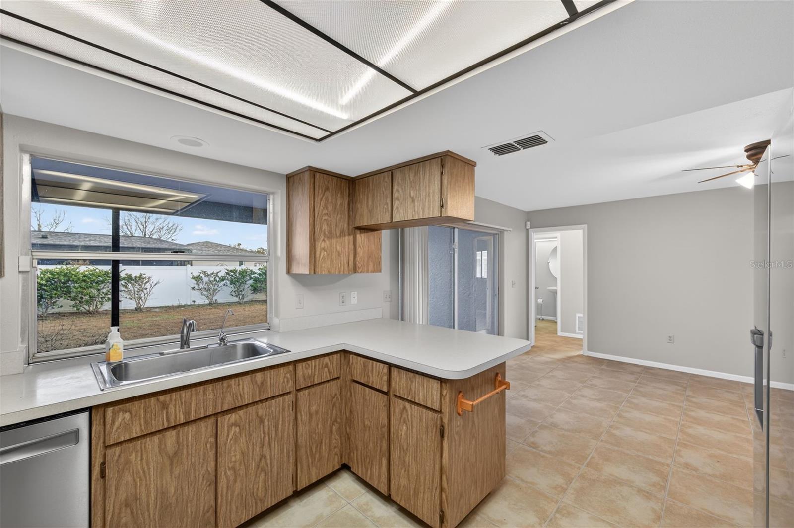 Image 15 of 55 For 7912 Rusty Hook Court