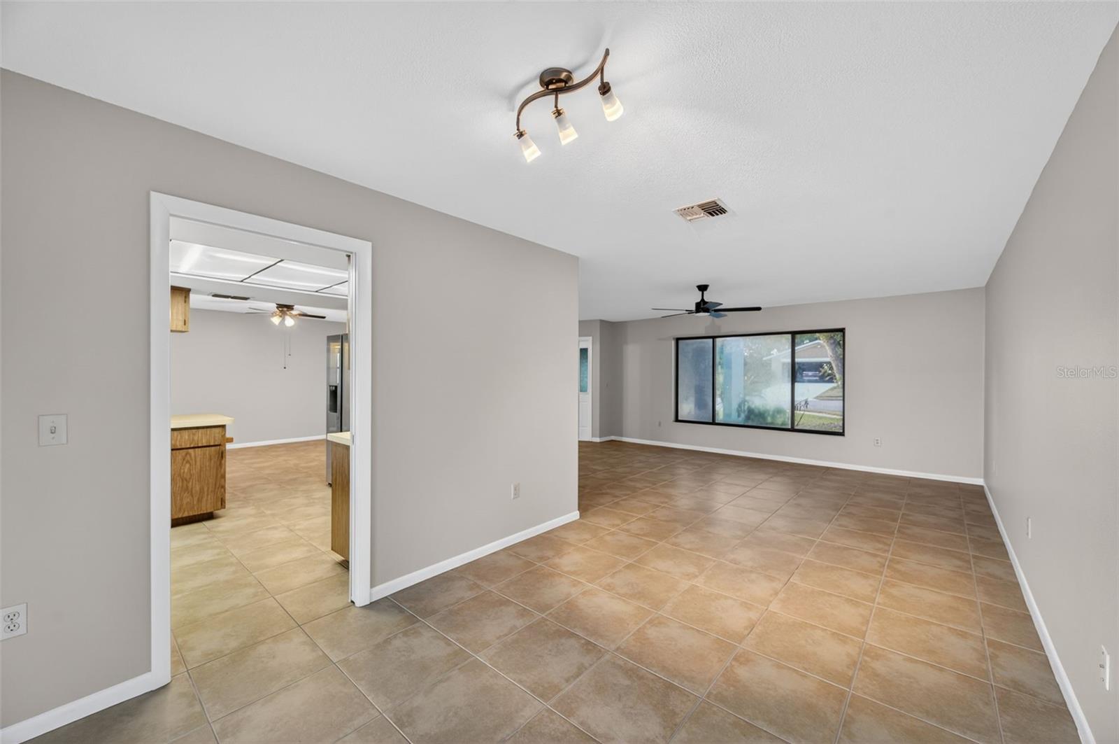 Image 18 of 55 For 7912 Rusty Hook Court