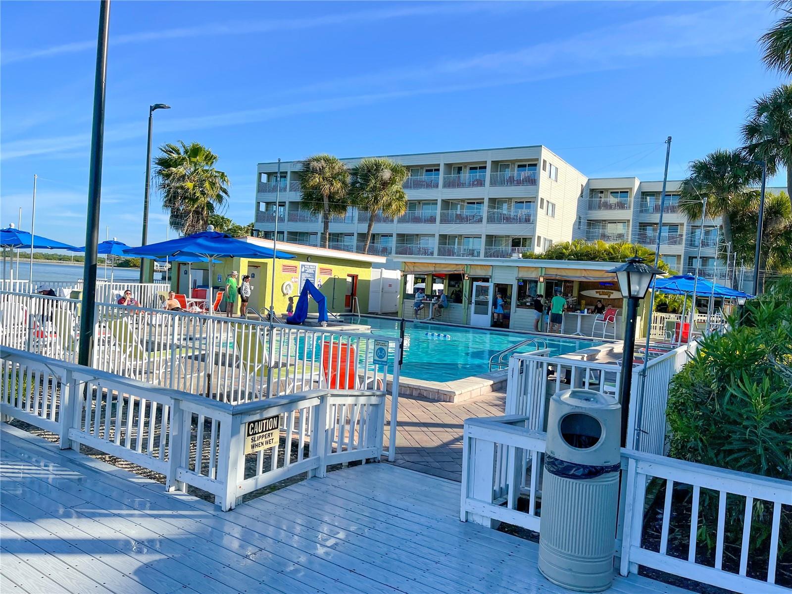 Image 18 of 40 For 2506 Rocky Point Drive 341