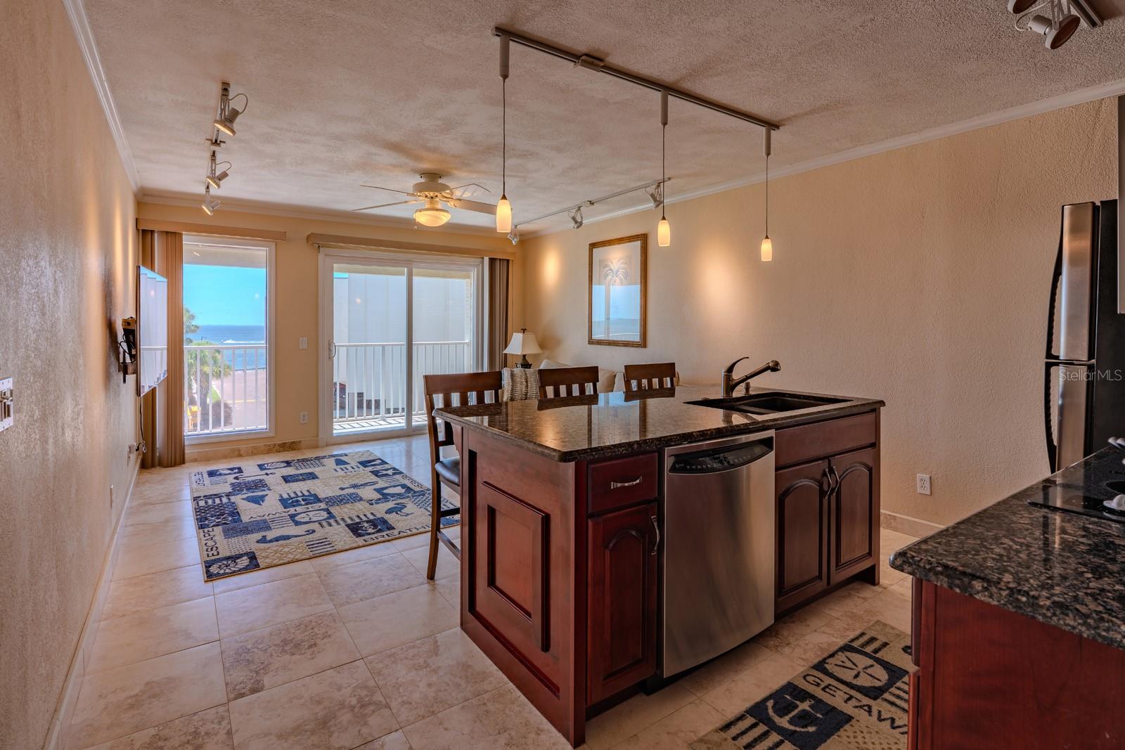 Image 3 of 40 For 2506 Rocky Point Drive 341