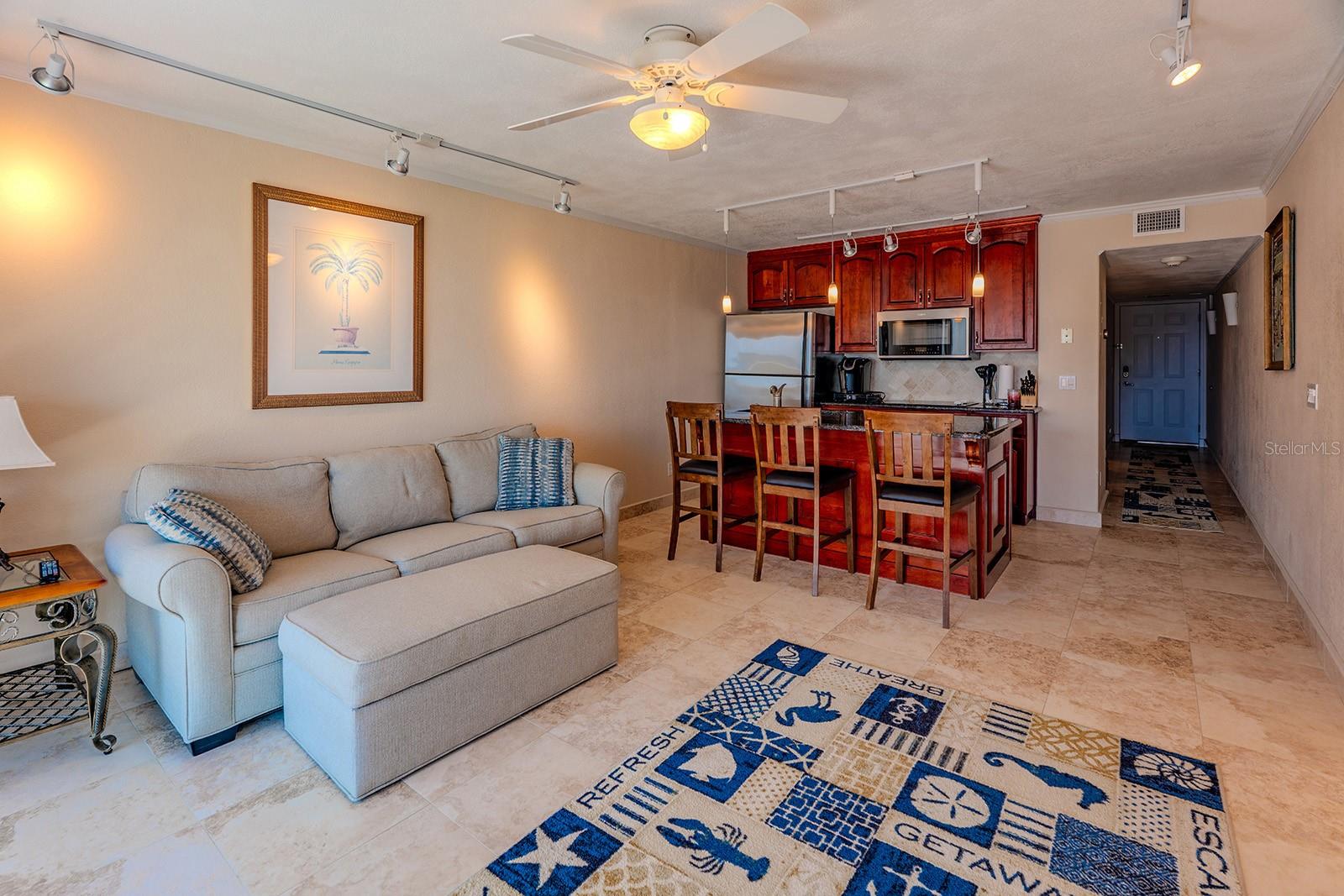 Image 5 of 40 For 2506 Rocky Point Drive 341